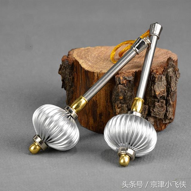 一手资讯（平安是金爲真理，八棱梅花亮銀錘。打一最佳最佳生肖词语