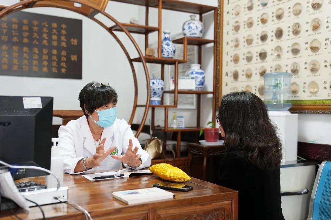 专家解析（一九合成桂花香）打一数字