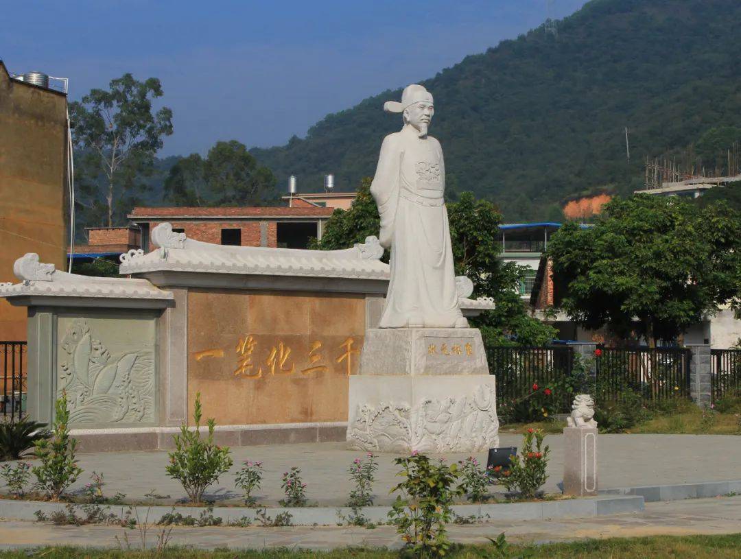 专家解析（黄钟瓦釜）打一数字