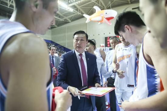 独家专访（欲横沙场）打一准确生肖动物