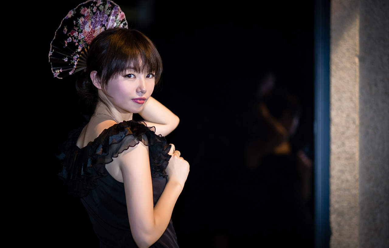 圈内揭秘（春色满园关不住，佳人妩媚天际来）巧解一最佳最佳生肖